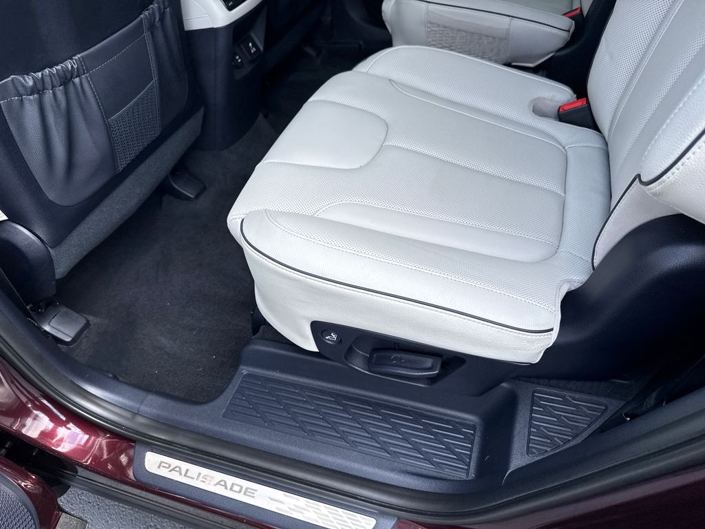 2024 Hyundai Palisade Limited - Photo 20
