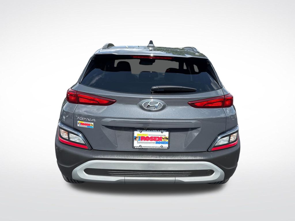 2023 Hyundai Kona SEL - Photo 3