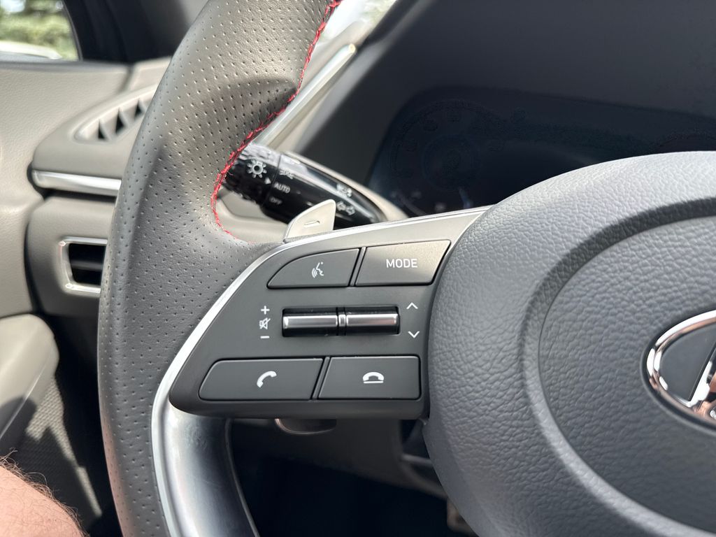 2023 Hyundai Sonata SEL Plus - Photo 25
