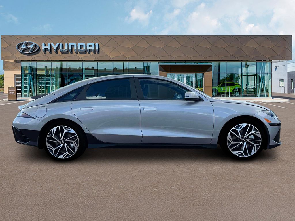 2025 Hyundai IONIQ 6 SEL - Photo 9