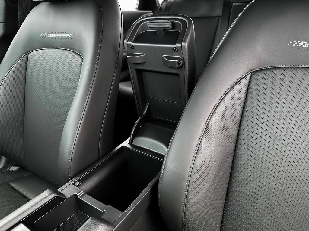 2025 Hyundai IONIQ 6 SEL - Photo 18
