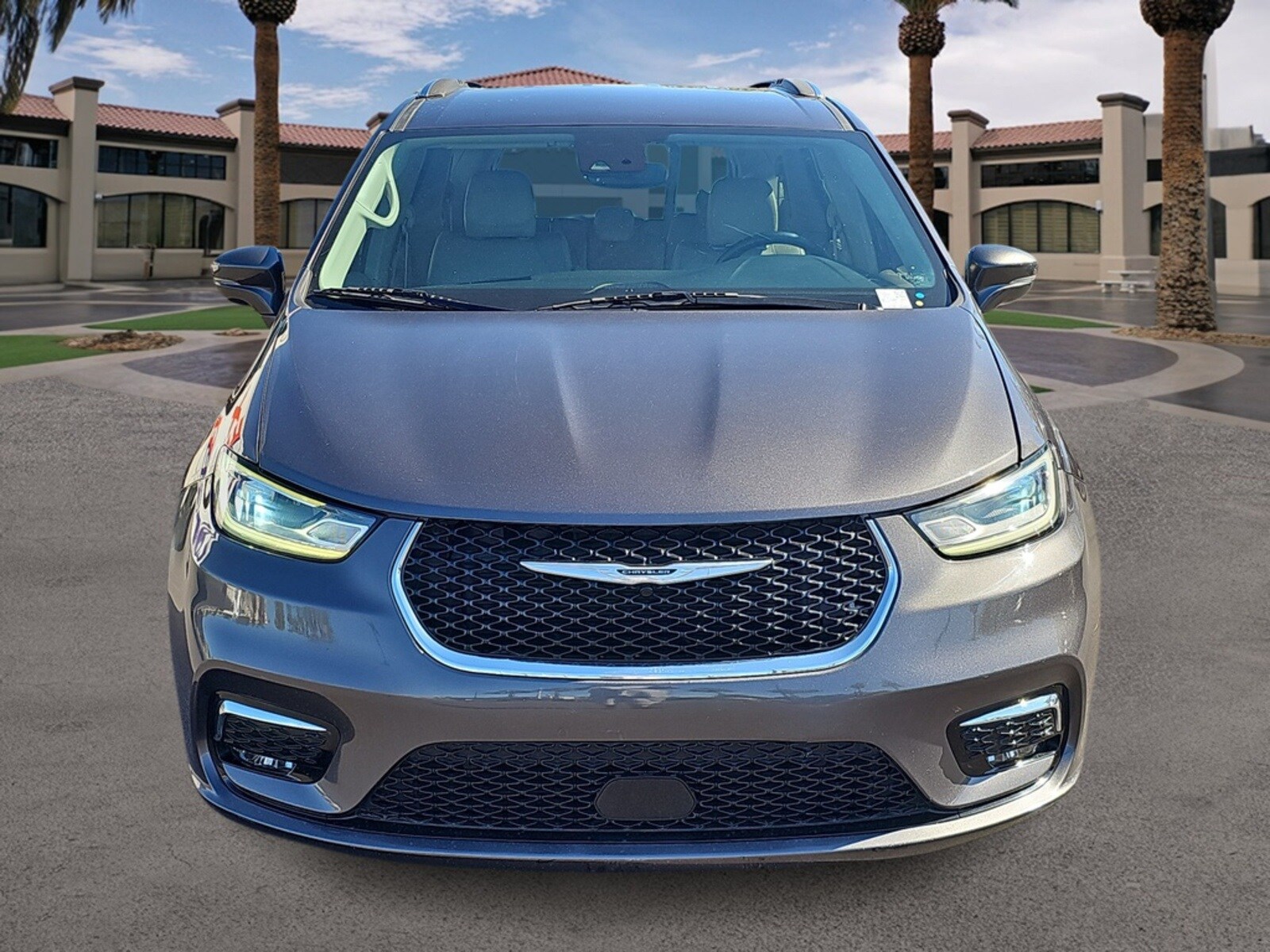 2021 Chrysler Pacifica Touring L 4