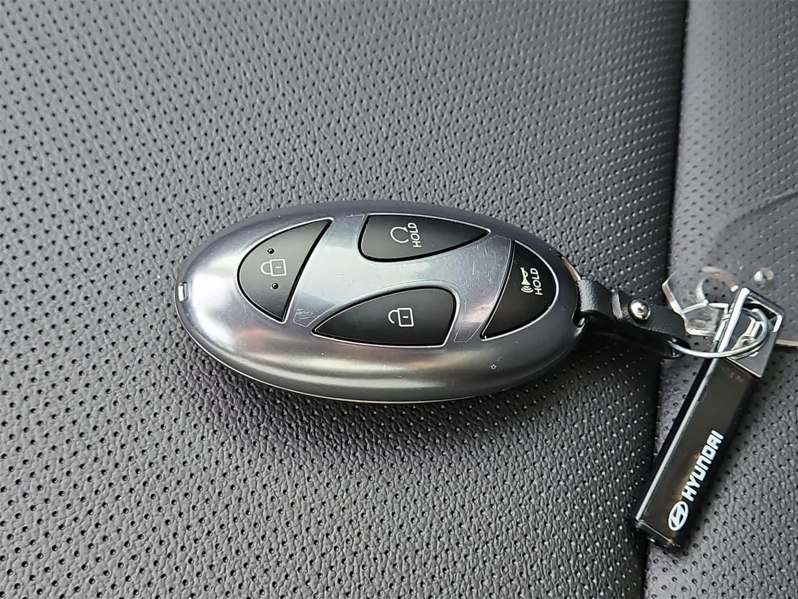 Thumbnail: 2026 Hyundai Santa Cruz - 24