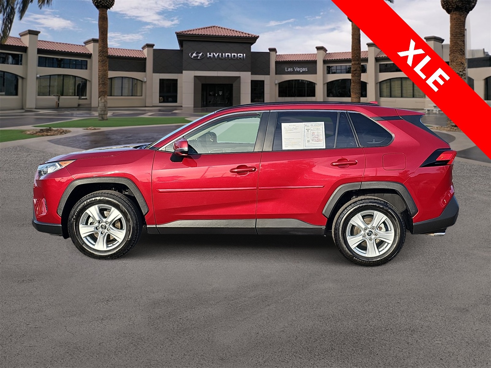 Thumbnail: 2019 Toyota RAV4 - 5