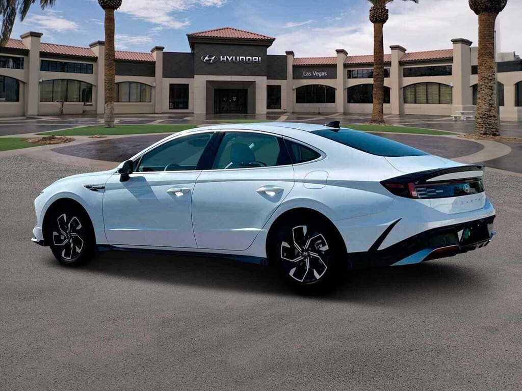 New 2025 Hyundai Sonata SEL Sedan