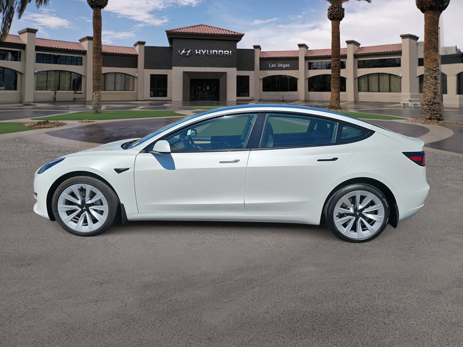 Thumbnail: 2023 Tesla Model 3 - 6