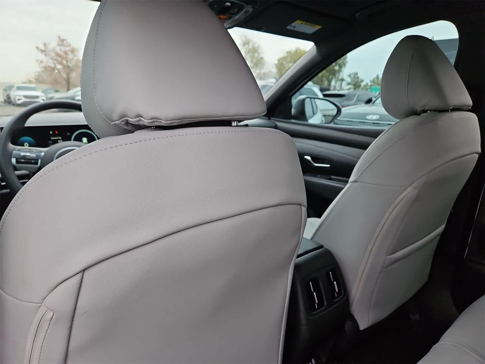 Thumbnail: 2026 Hyundai Santa Cruz - 16