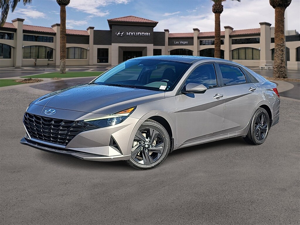Used 2022 Hyundai Elantra SEL Sedan