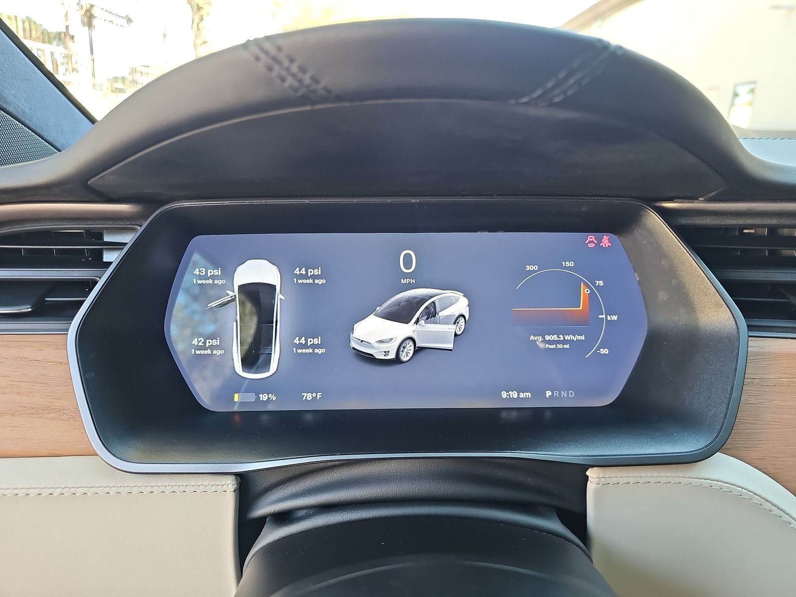 Thumbnail: 2020 Tesla Model X - 22