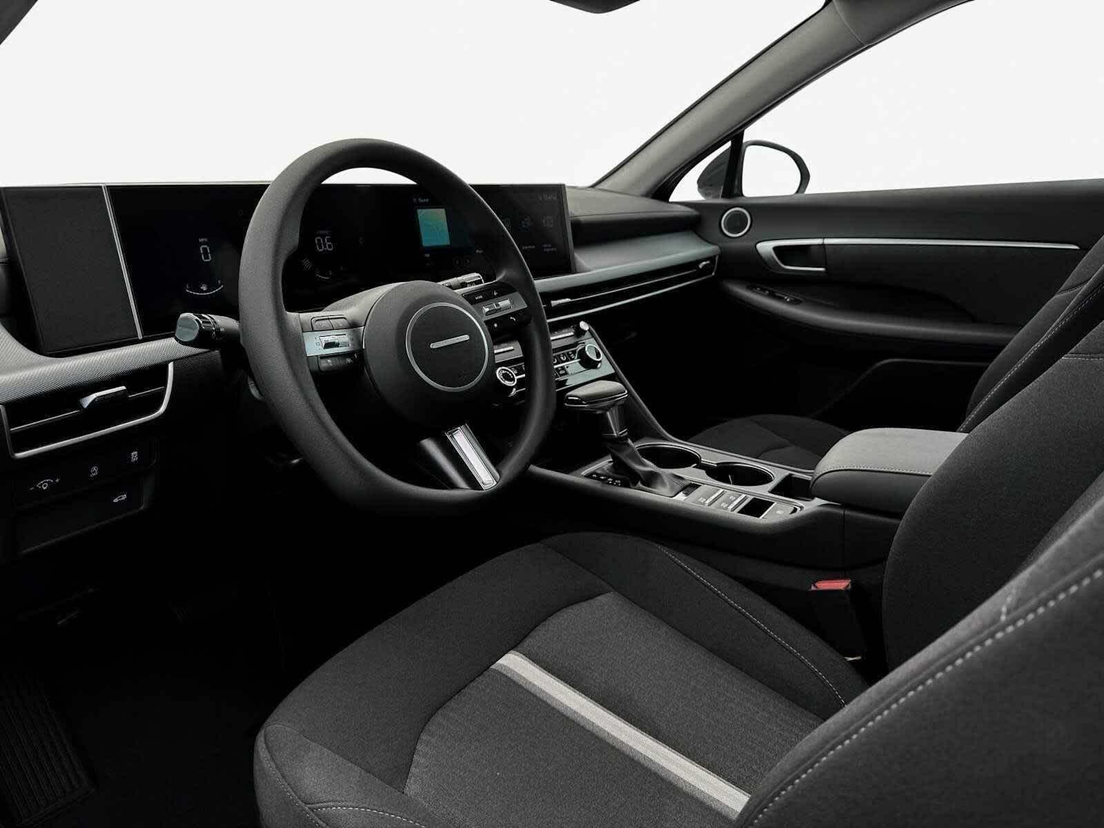 Thumbnail: 2025 Hyundai Sonata - 14