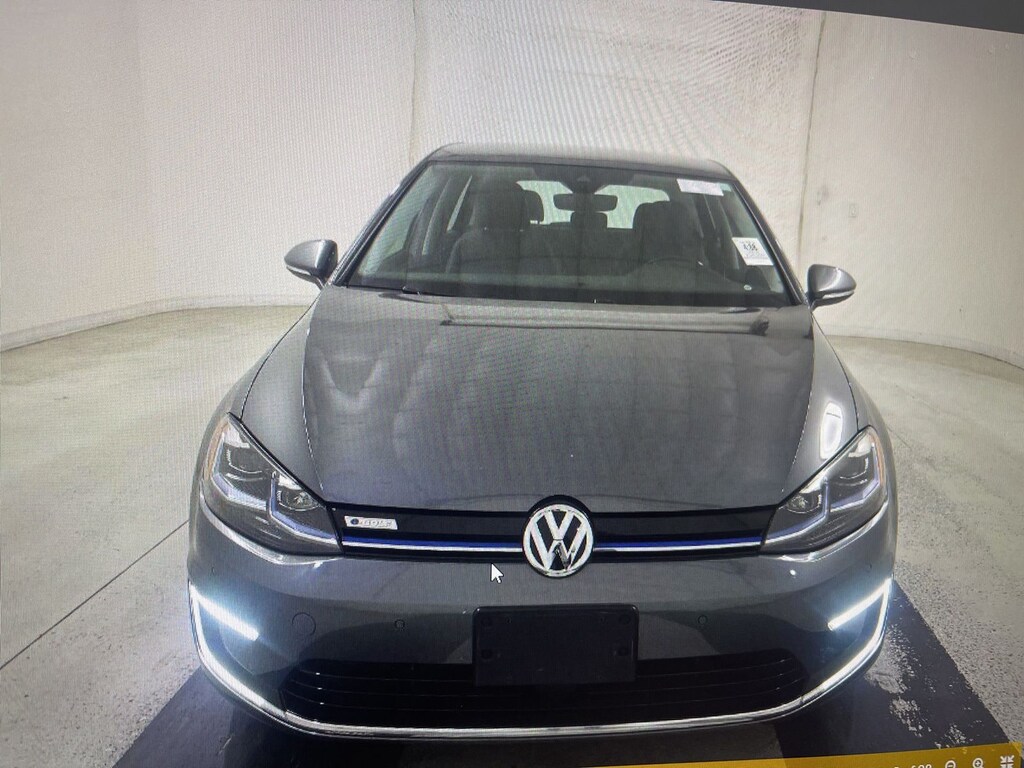 Used 2018 Volkswagen e-Golf SEL Premium Sedan