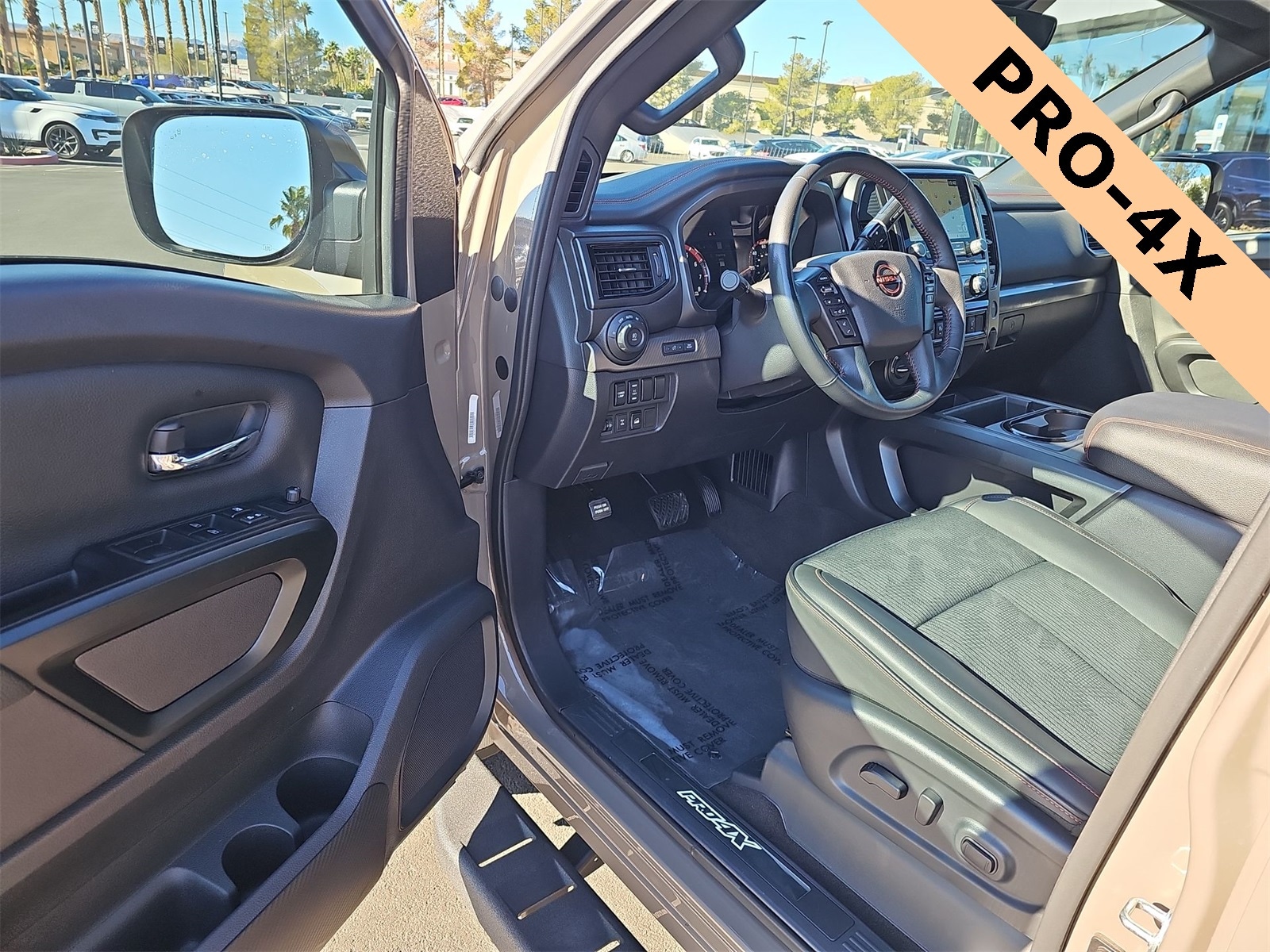 Thumbnail: 2024 Nissan Titan - 10