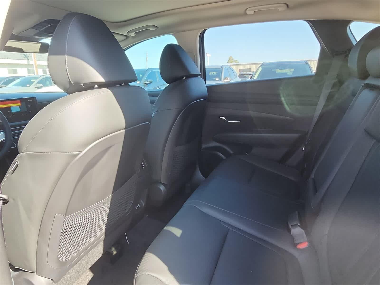 Thumbnail: 2025 Hyundai Tucson - 16