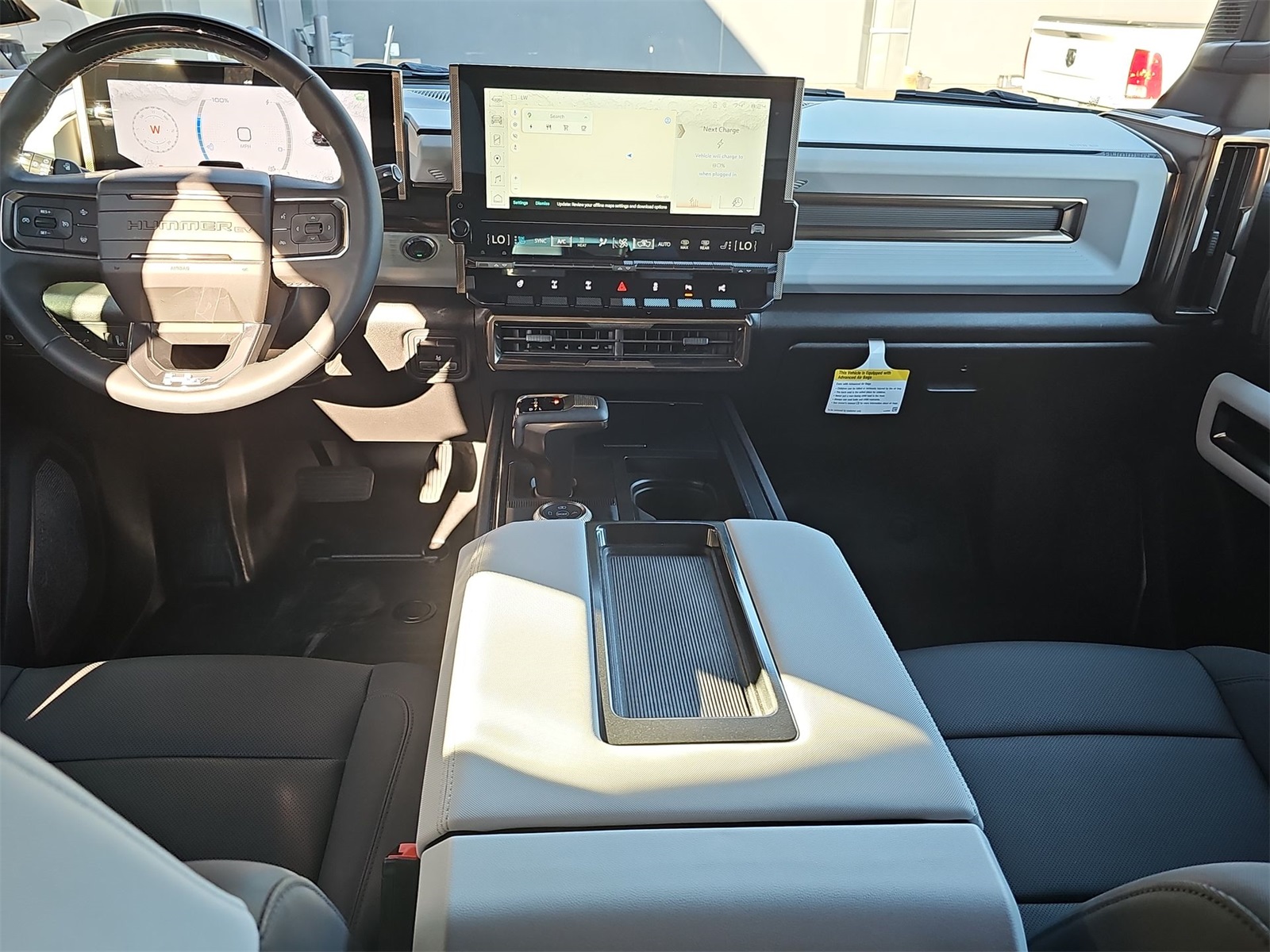 Thumbnail: 2025 GMC Hummer EV - 14