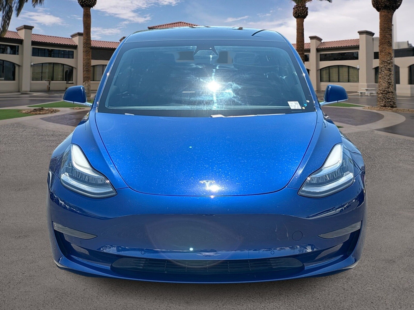 2020 Tesla Model 3 Standard Range Plus photo 3