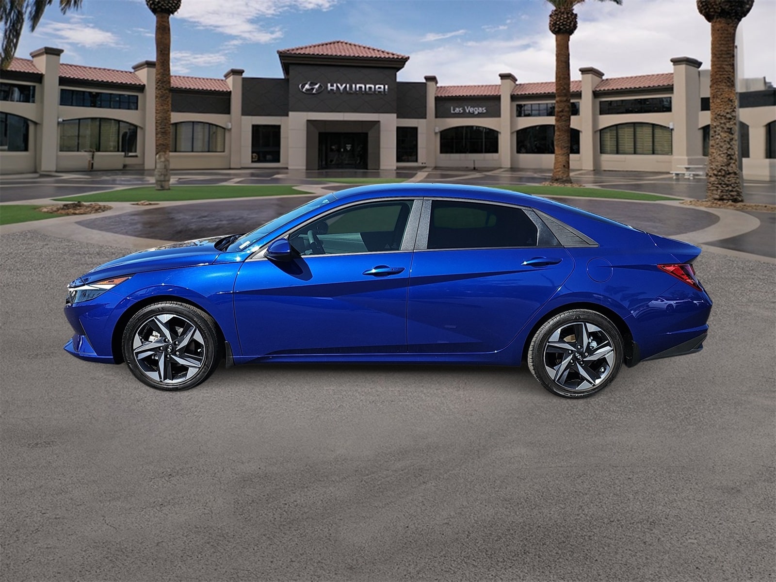 Thumbnail: 2023 Hyundai Elantra - 5