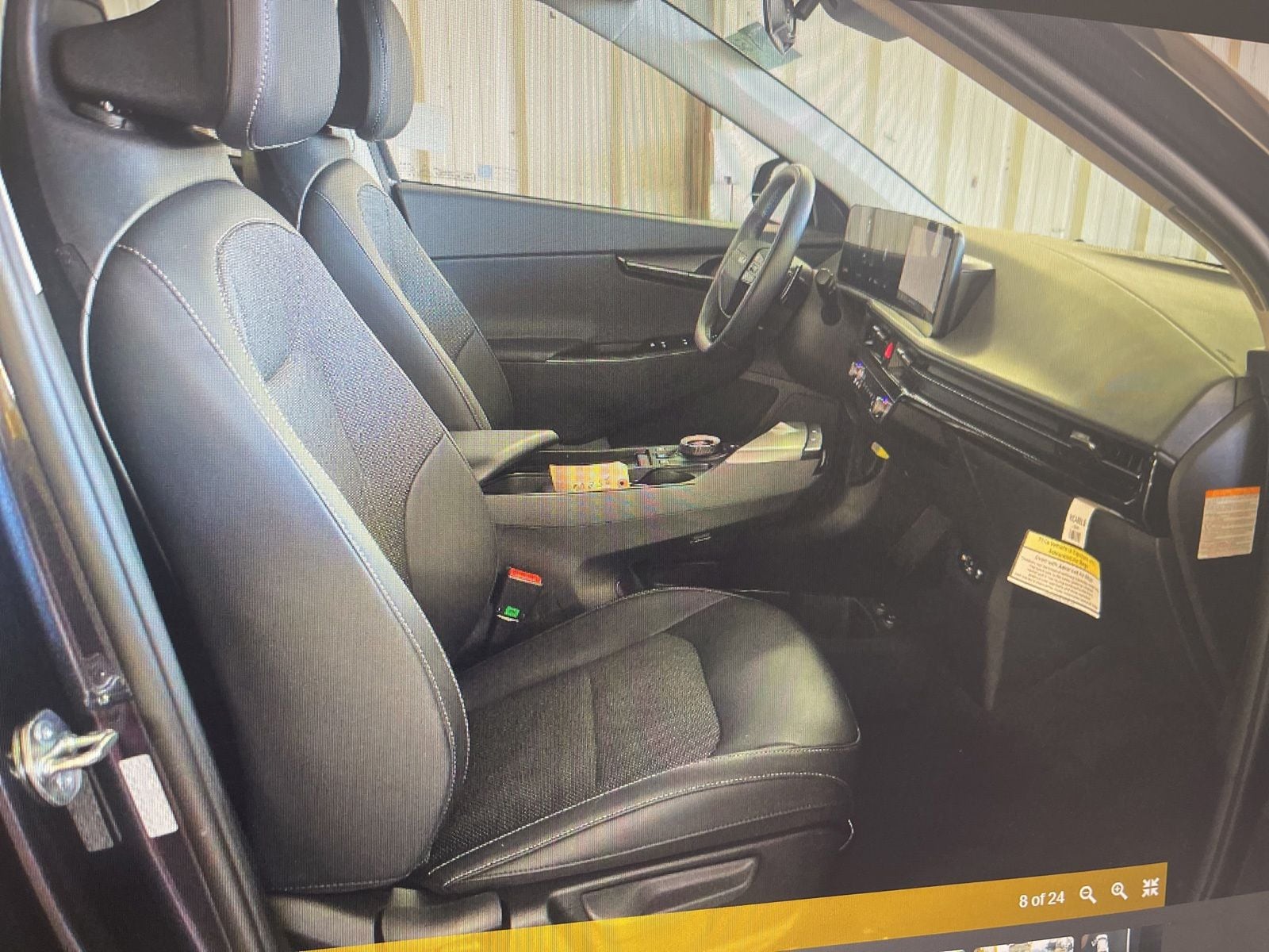 Thumbnail: 2025 Kia EV6 - 7