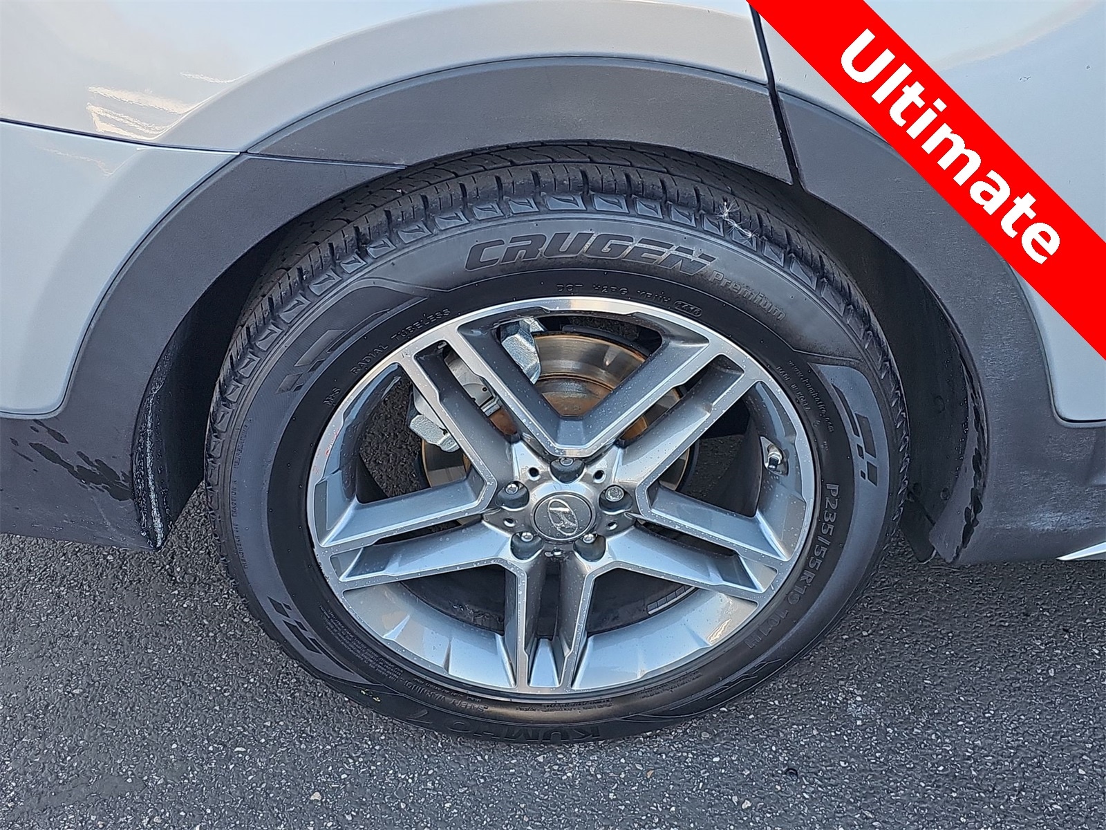 Thumbnail: 2018 Hyundai Santa Fe - 12