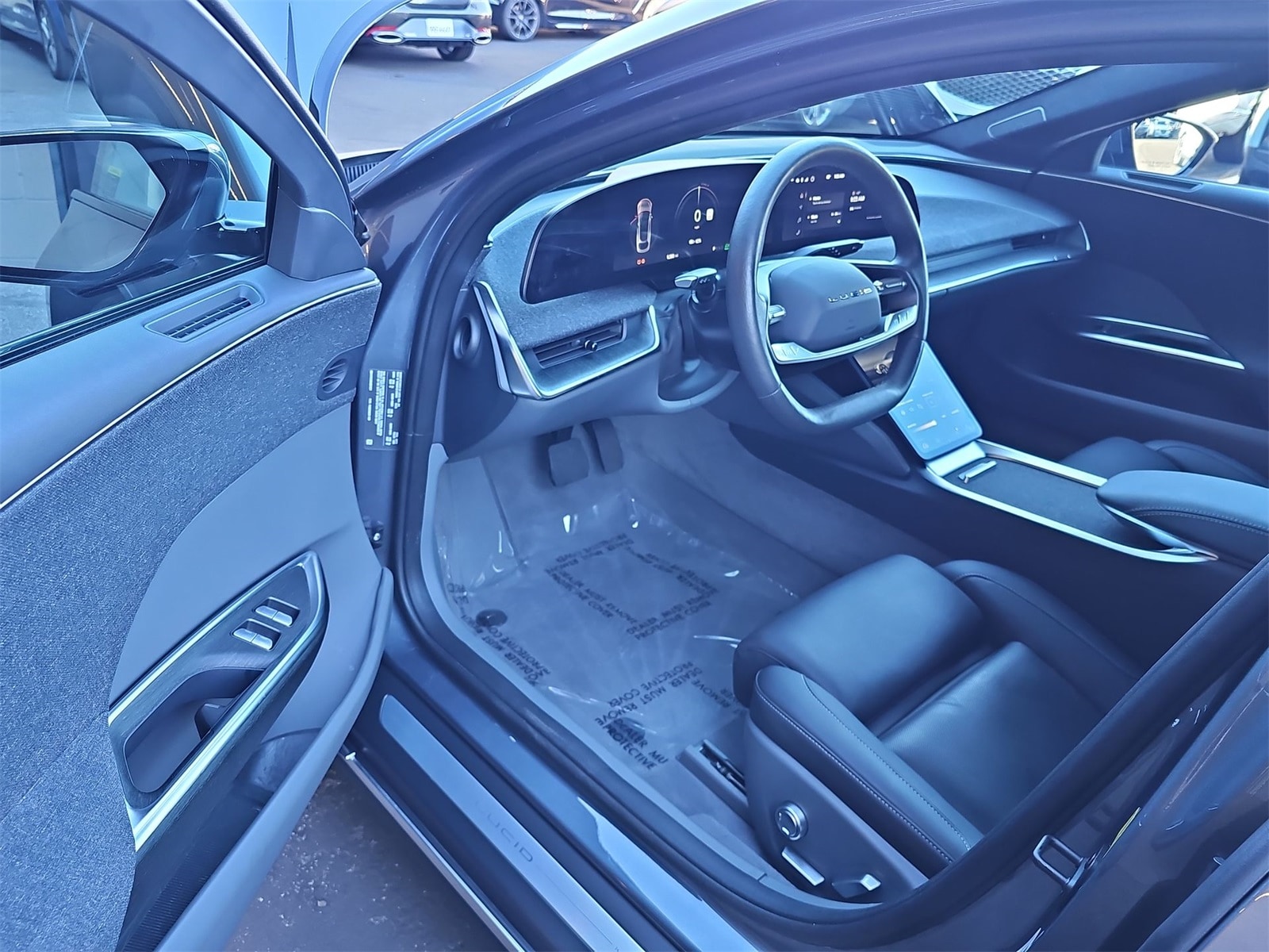 Thumbnail: 2024 Lucid Air - 10