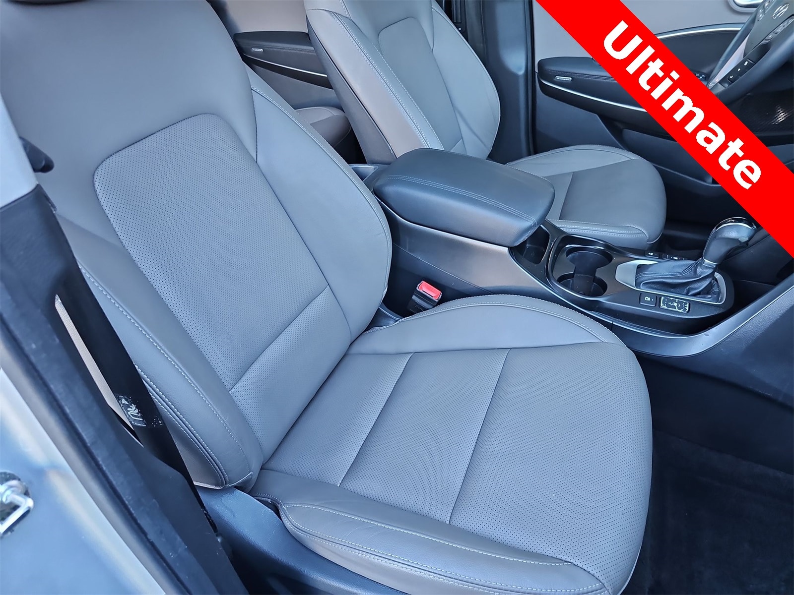 Thumbnail: 2018 Hyundai Santa Fe - 18