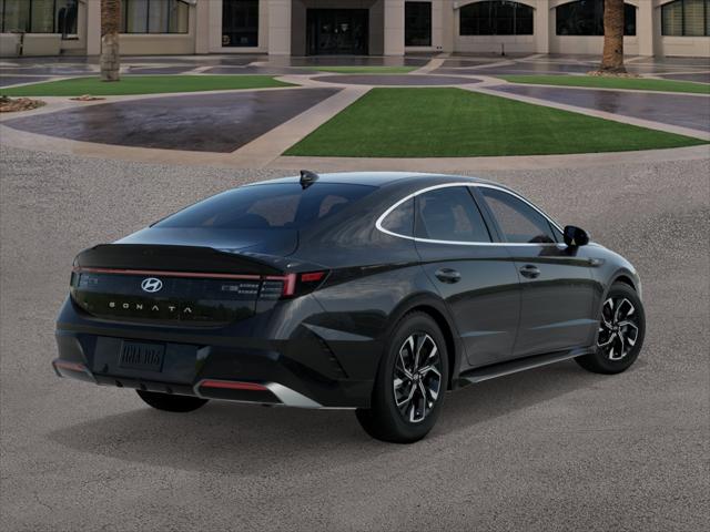 2025 Hyundai Sonata SEL photo 4