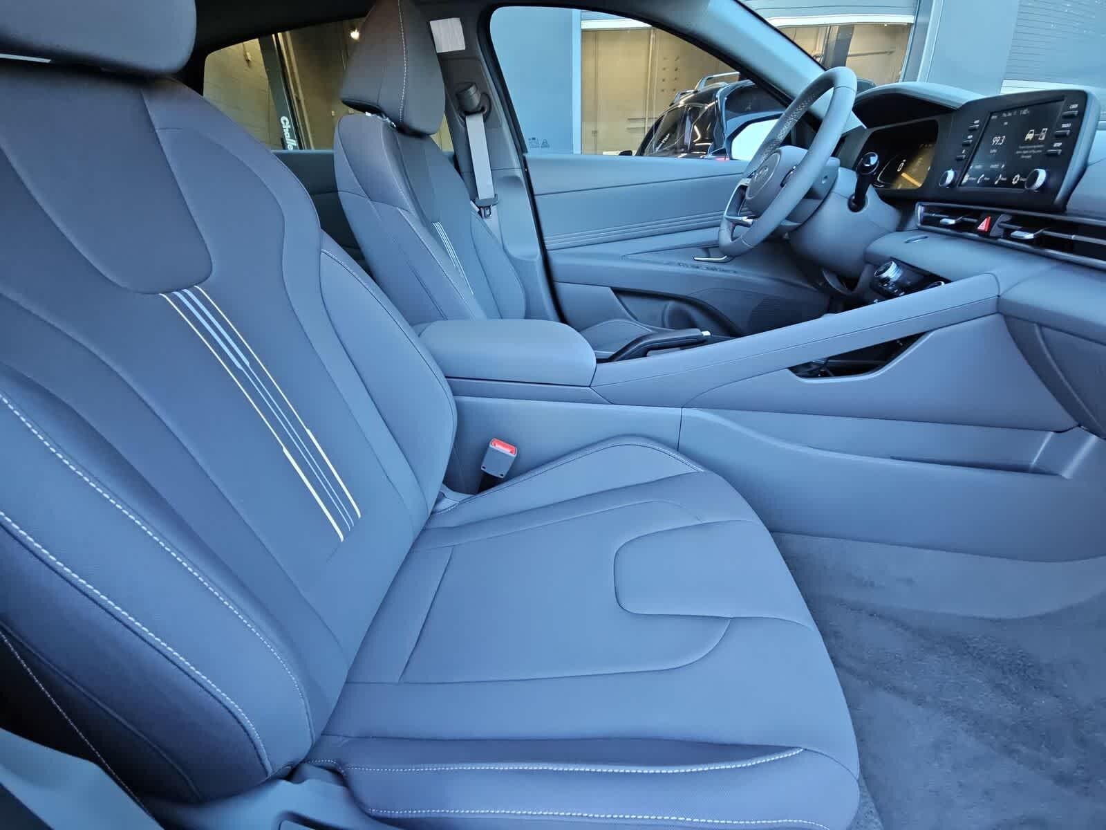 Thumbnail: 2026 Hyundai Elantra - 18