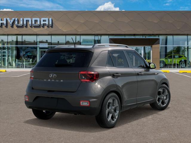 2025 Hyundai Venue SEL photo 4