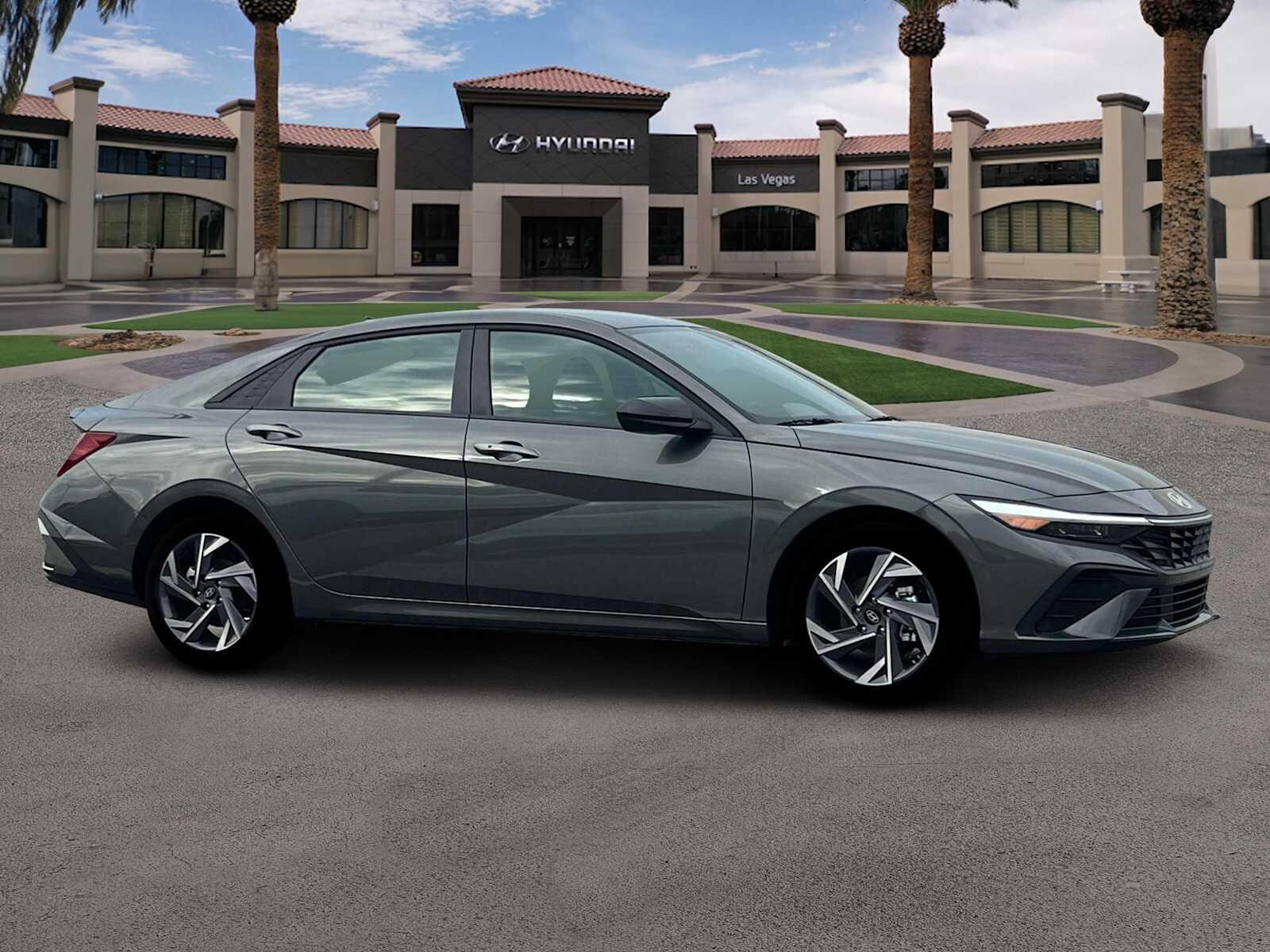 Thumbnail: 2025 Hyundai Elantra - 10