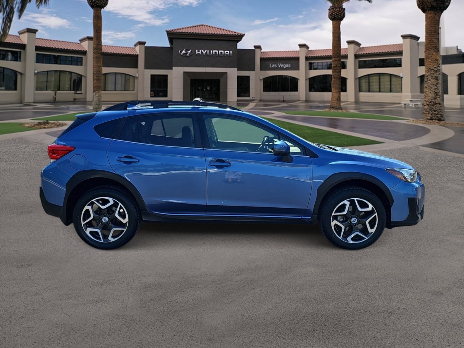 Thumbnail: 2018 Subaru Crosstrek - 10