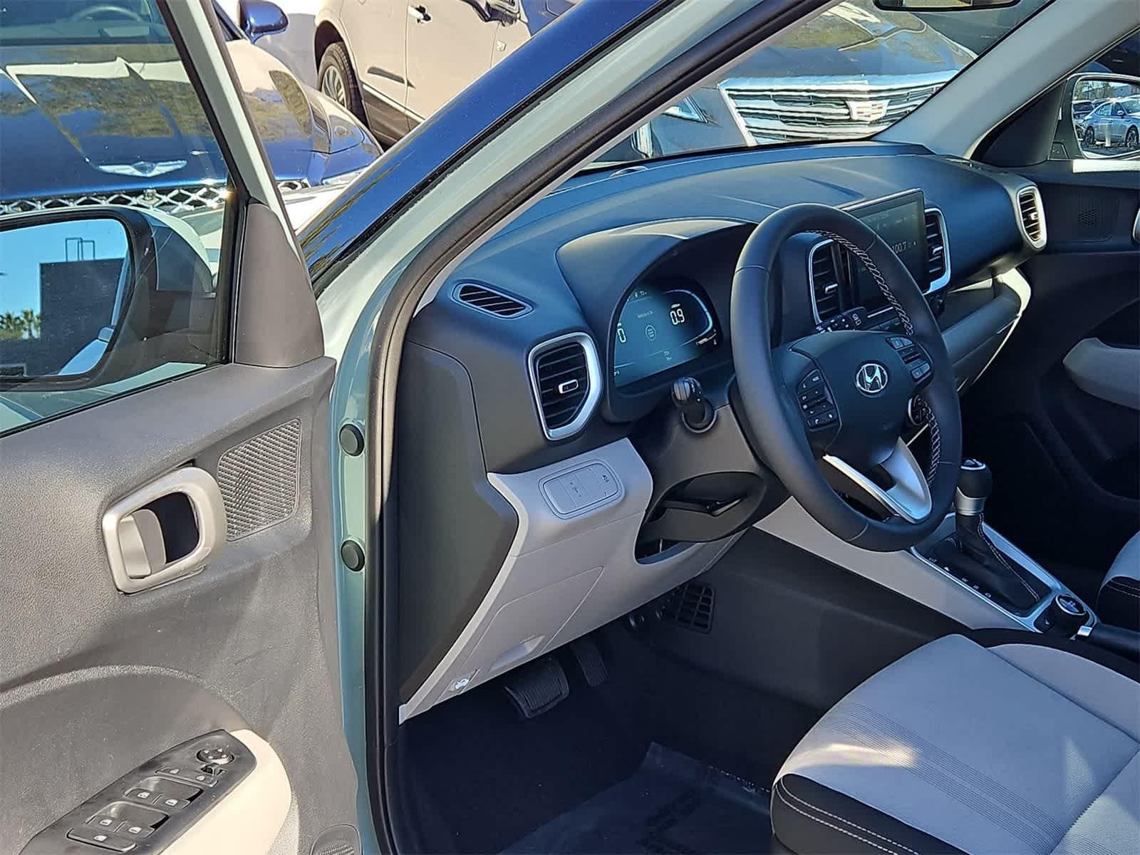 Thumbnail: 2026 Hyundai Venue - 10