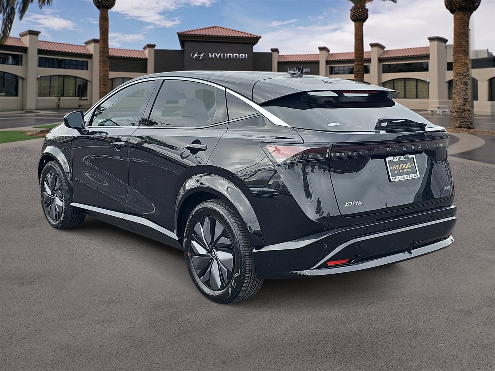 Thumbnail: 2023 Nissan Ariya - 6