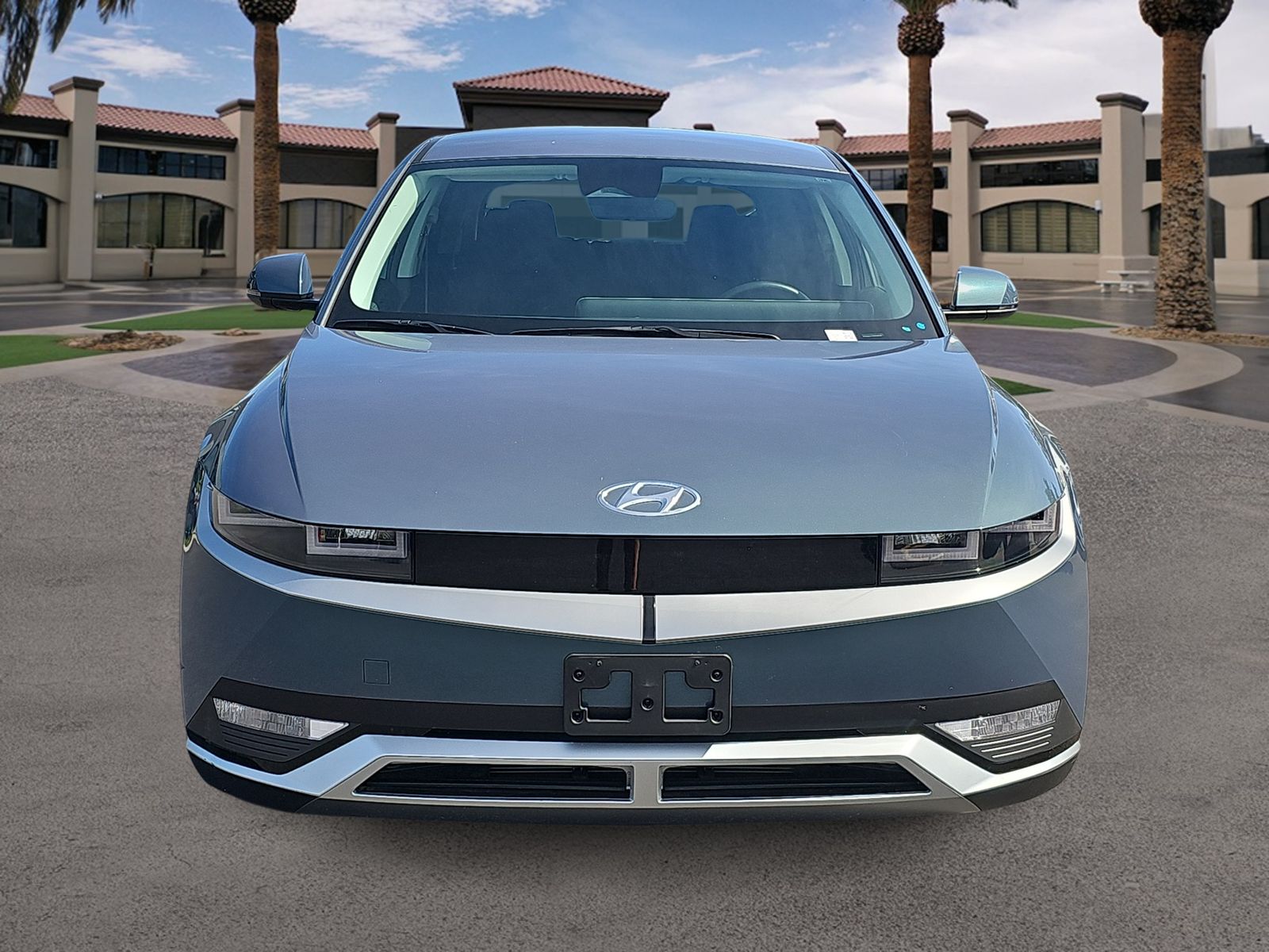Thumbnail: 2023 Hyundai Ioniq 5 - 3