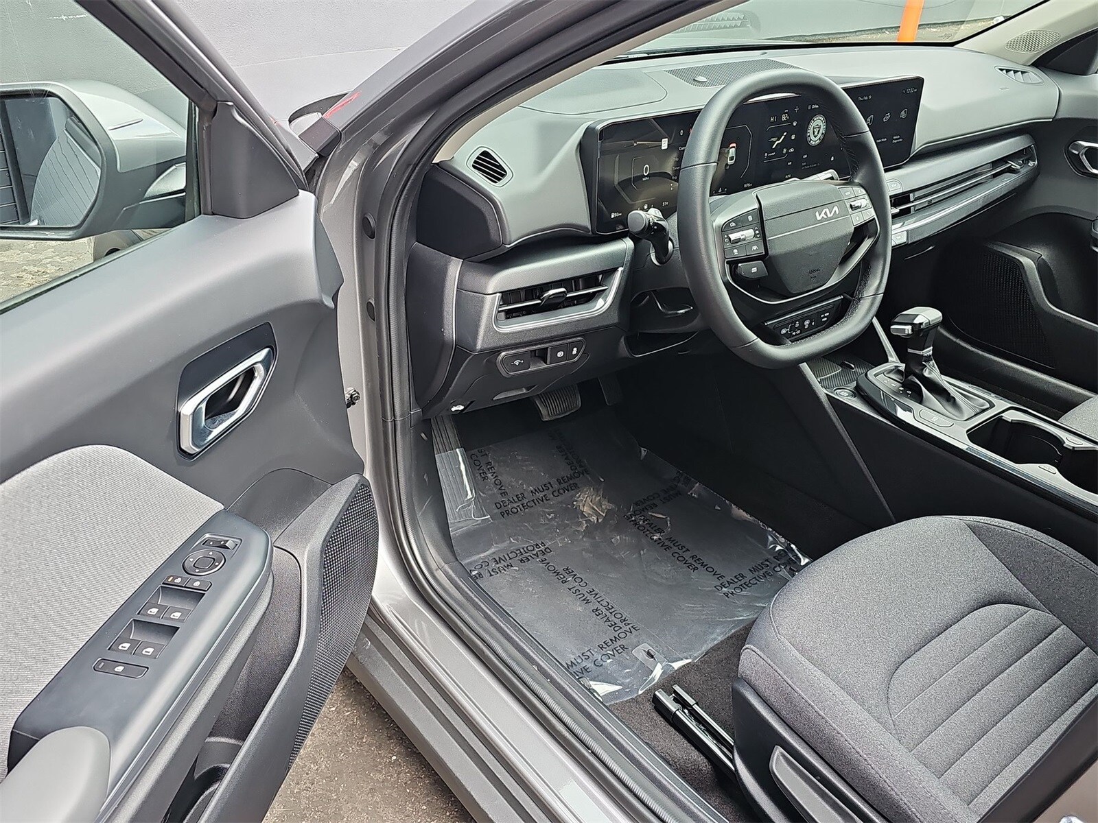 Thumbnail: 2025 Kia K4 - 10