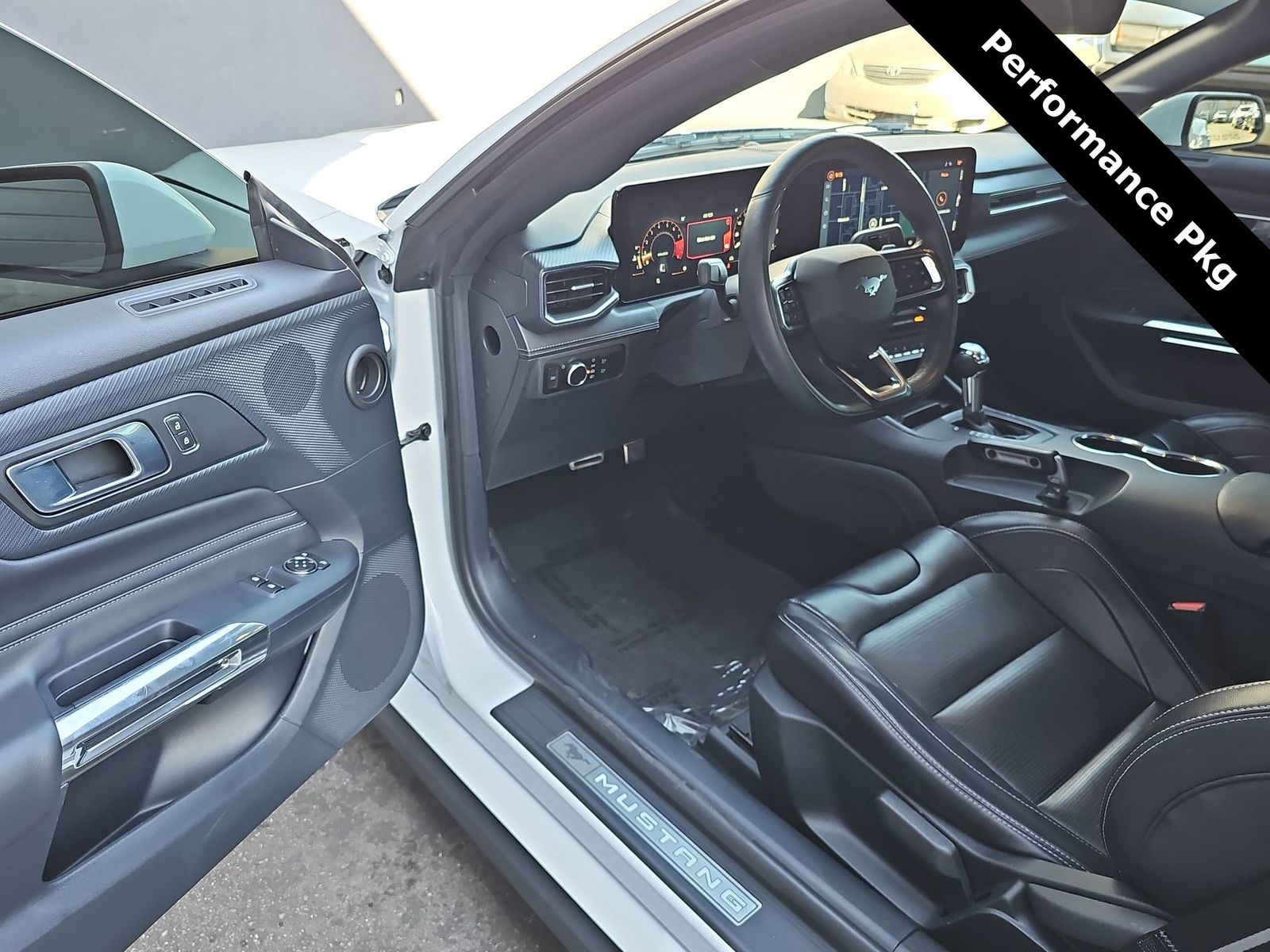 Thumbnail: 2024 Ford Mustang - 10