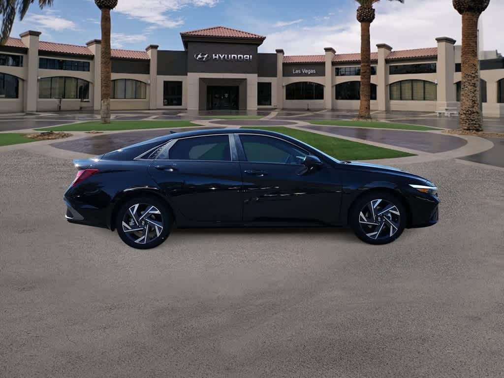 Thumbnail: 2025 Hyundai Elantra - 9