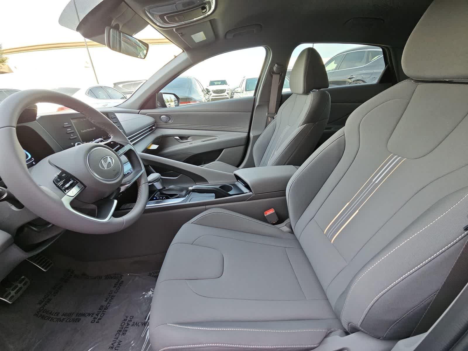 Thumbnail: 2026 Hyundai Elantra - 15