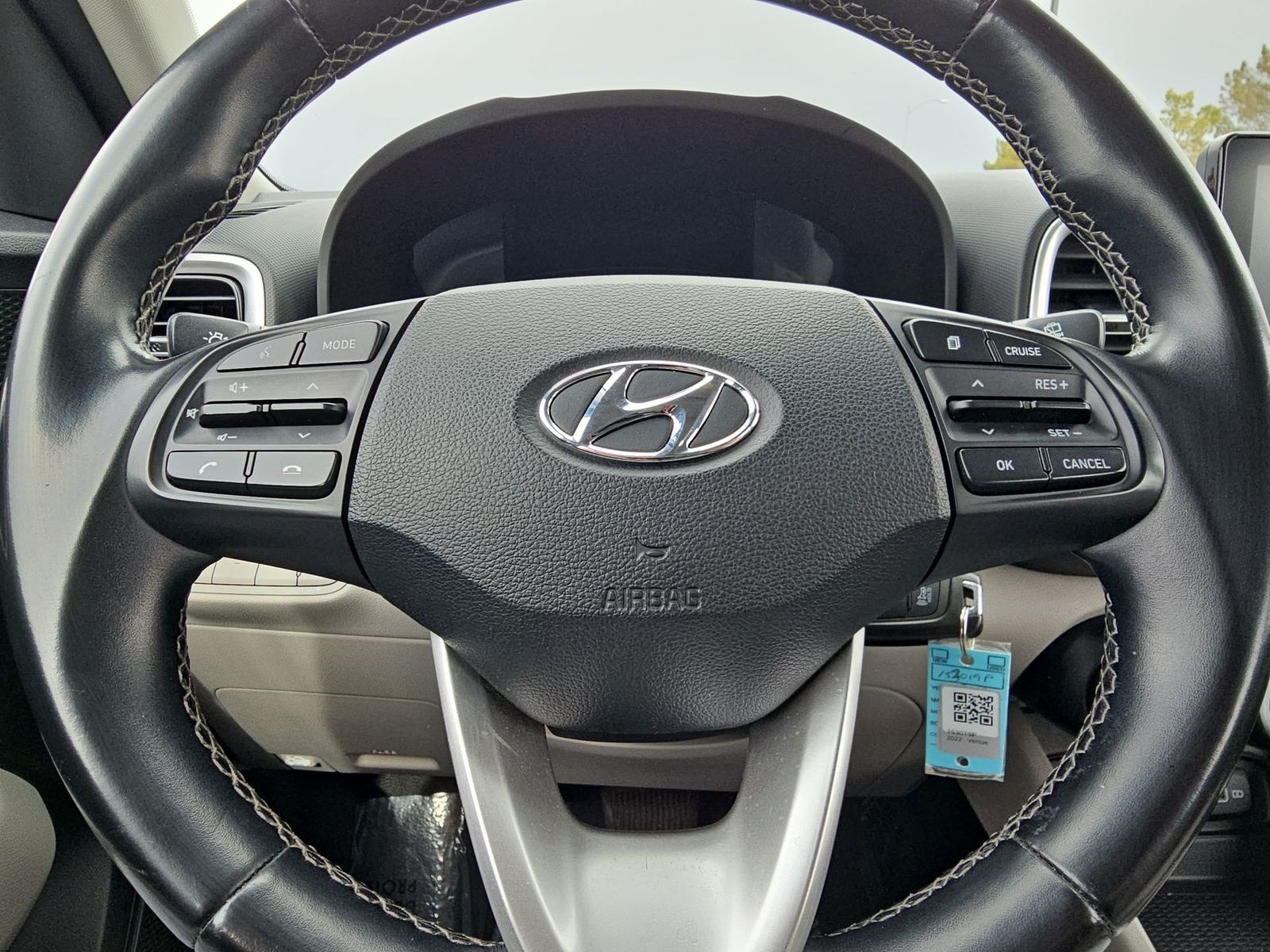 2022 Hyundai Venue SEL 20