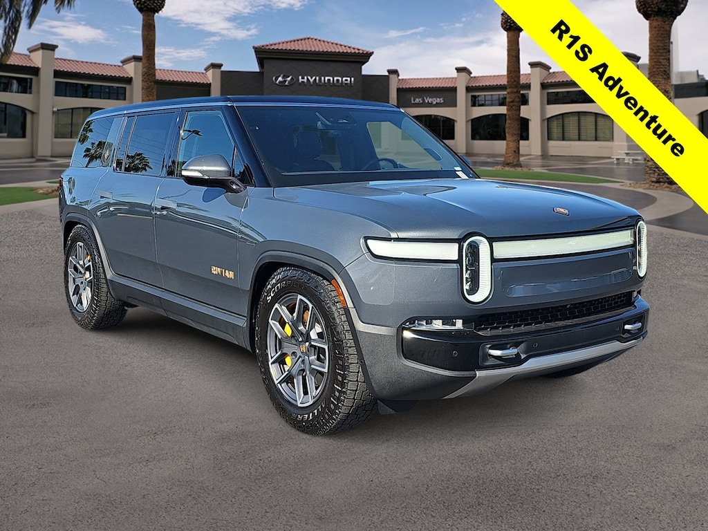 Used 2024 Rivian R1S Adventure SUV