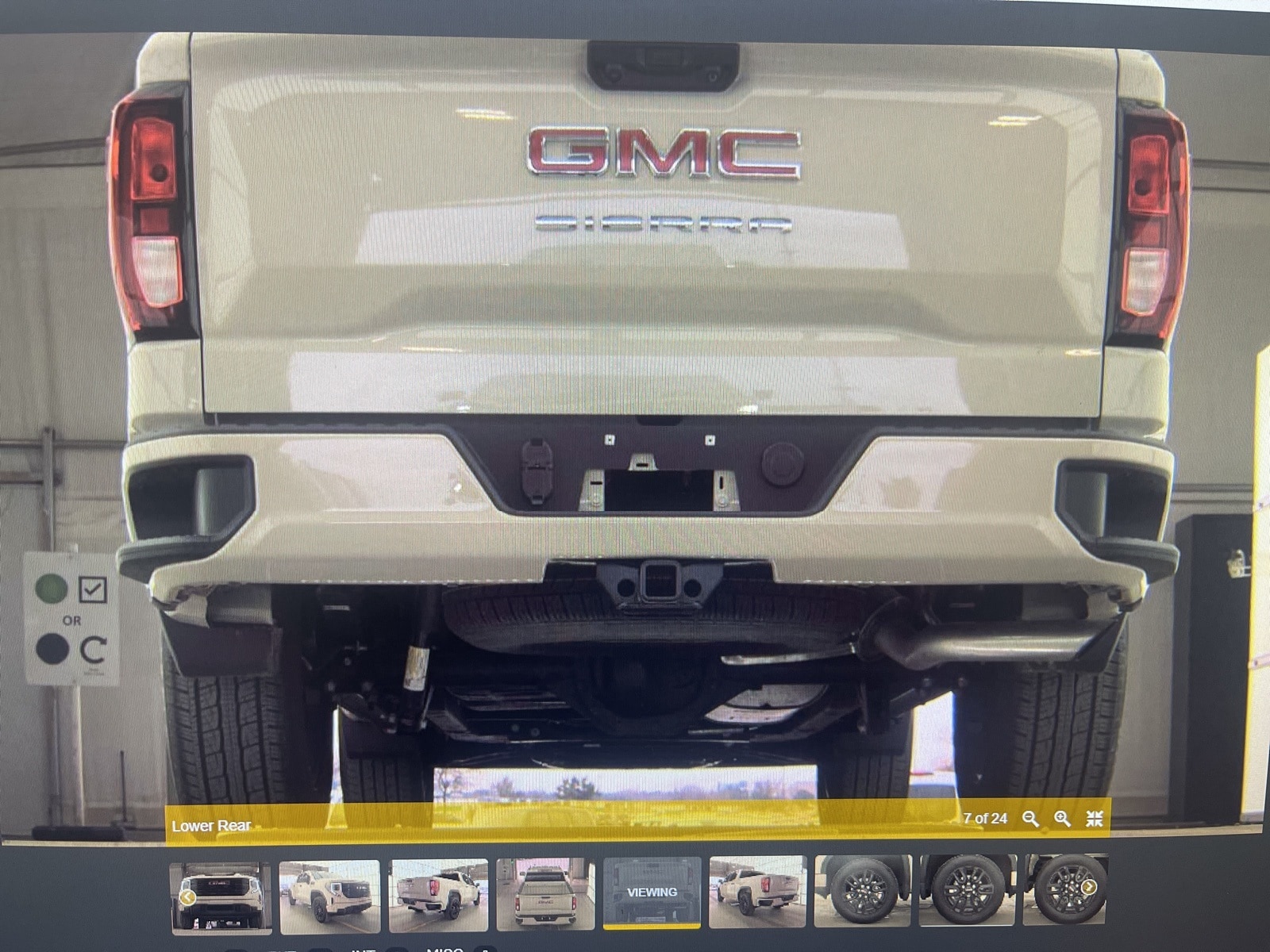 Thumbnail: 2026 GMC Sierra 1500 - 6