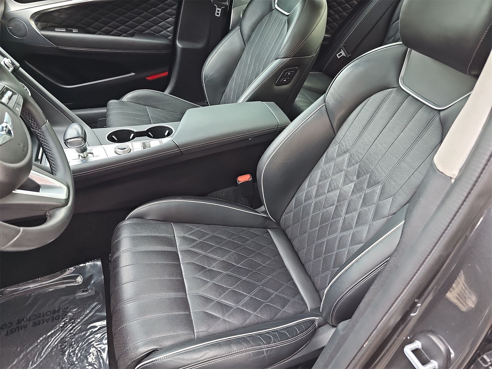 Thumbnail: 2019 Genesis G70 - 15