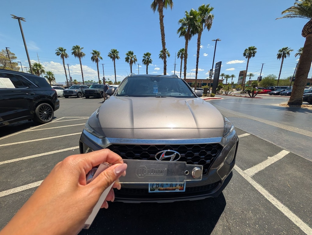 Used 2019 Hyundai Santa Fe Ultimate SUV