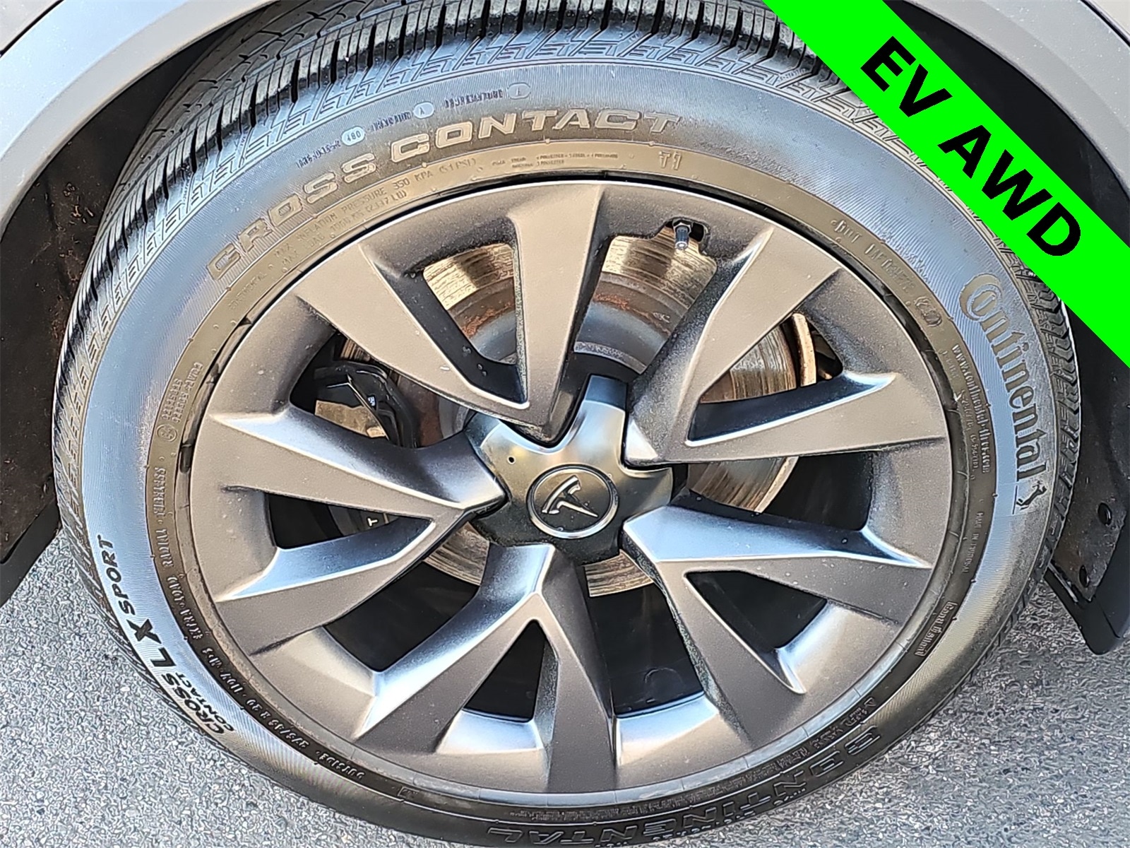 Thumbnail: 2023 Tesla Model X - 12