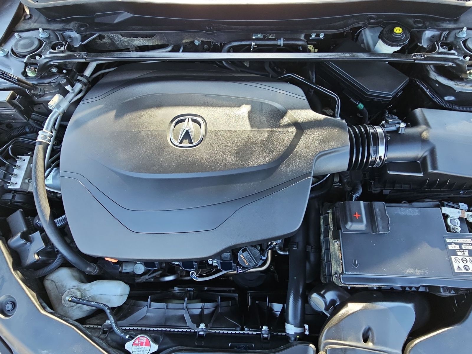 Thumbnail: 2015 Acura TLX - 14