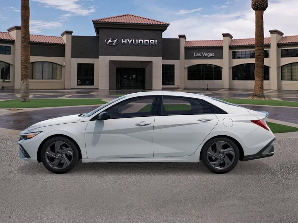 Nuevo sedán Hyundai Elantra SEL Sport Plus 2026