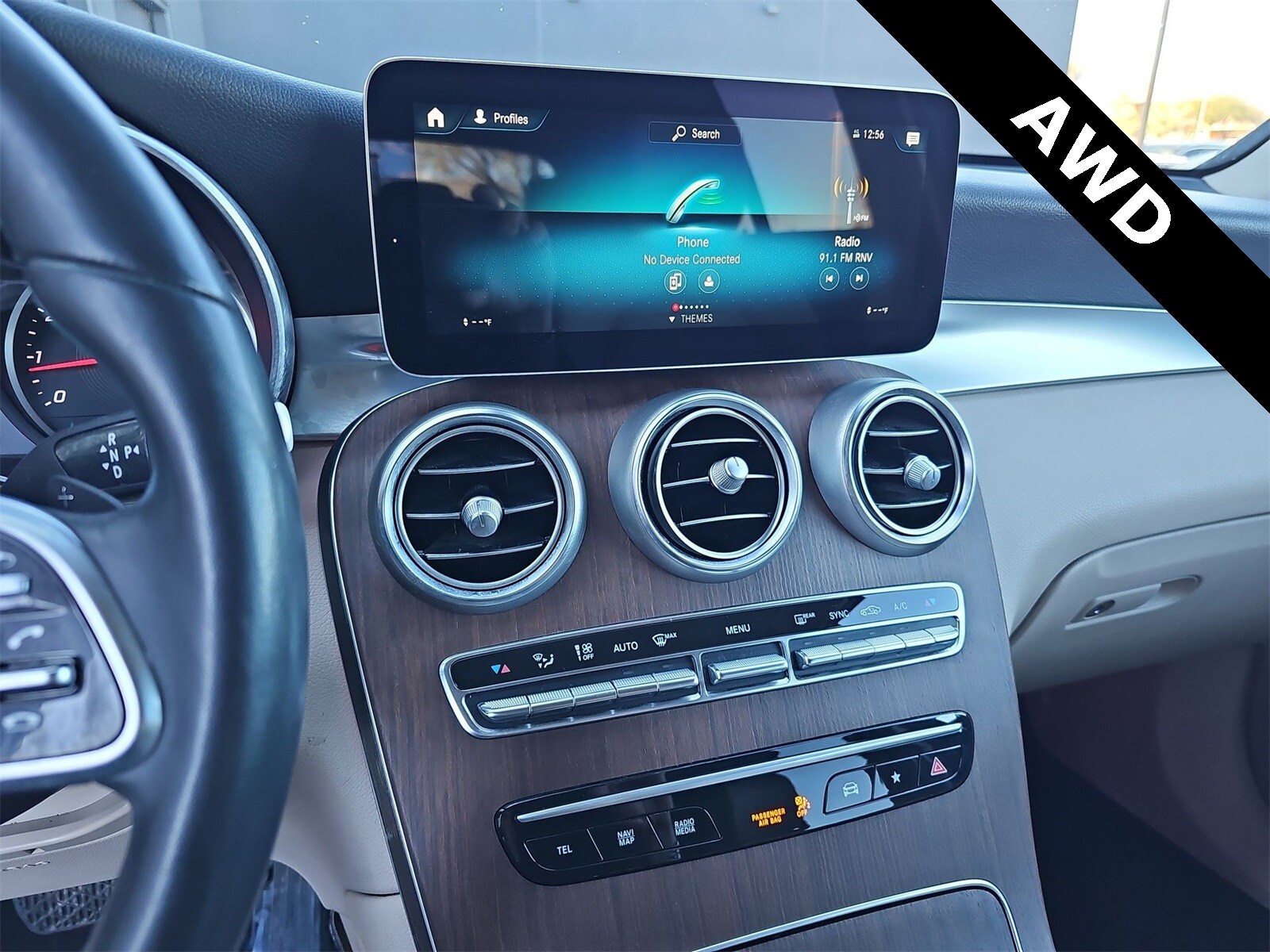 Thumbnail: 2022 Mercedes-Benz GLC - 20