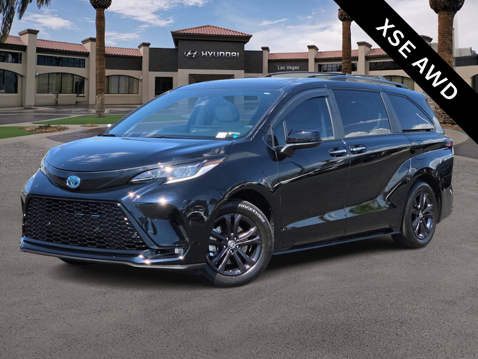 2025 Toyota Sienna XSE