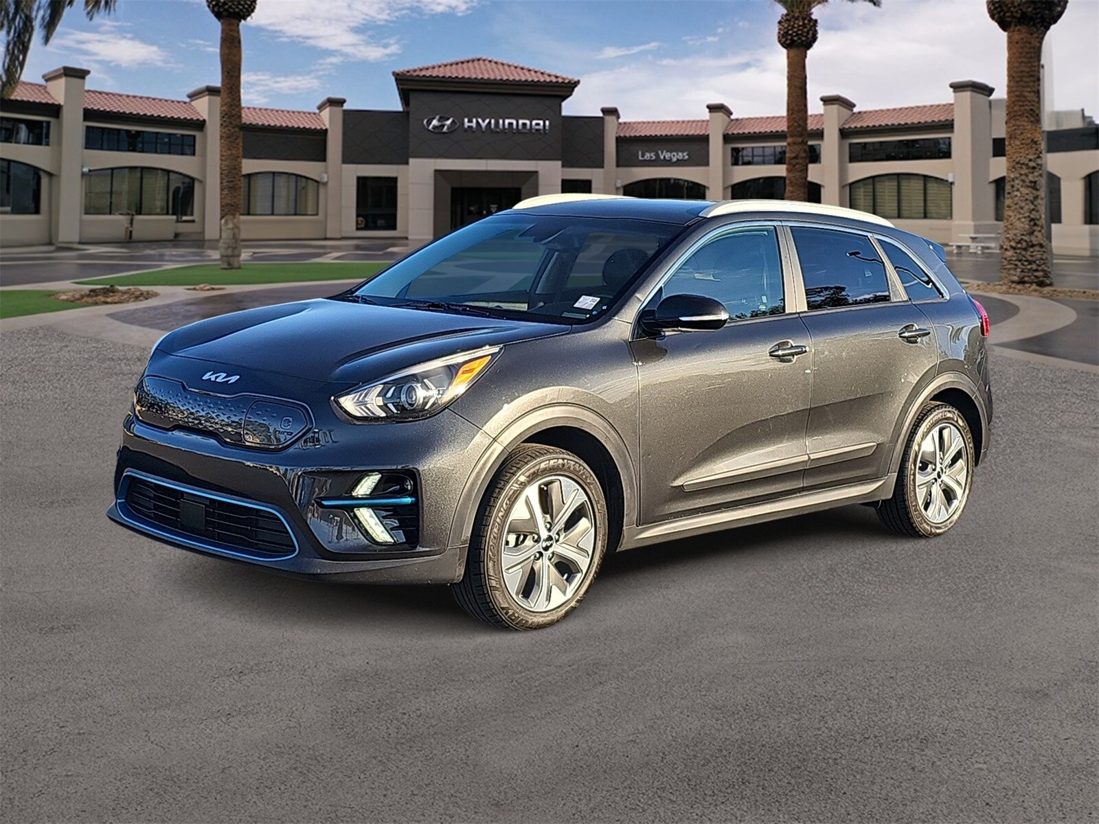 2022 Kia Niro EV S photo 3