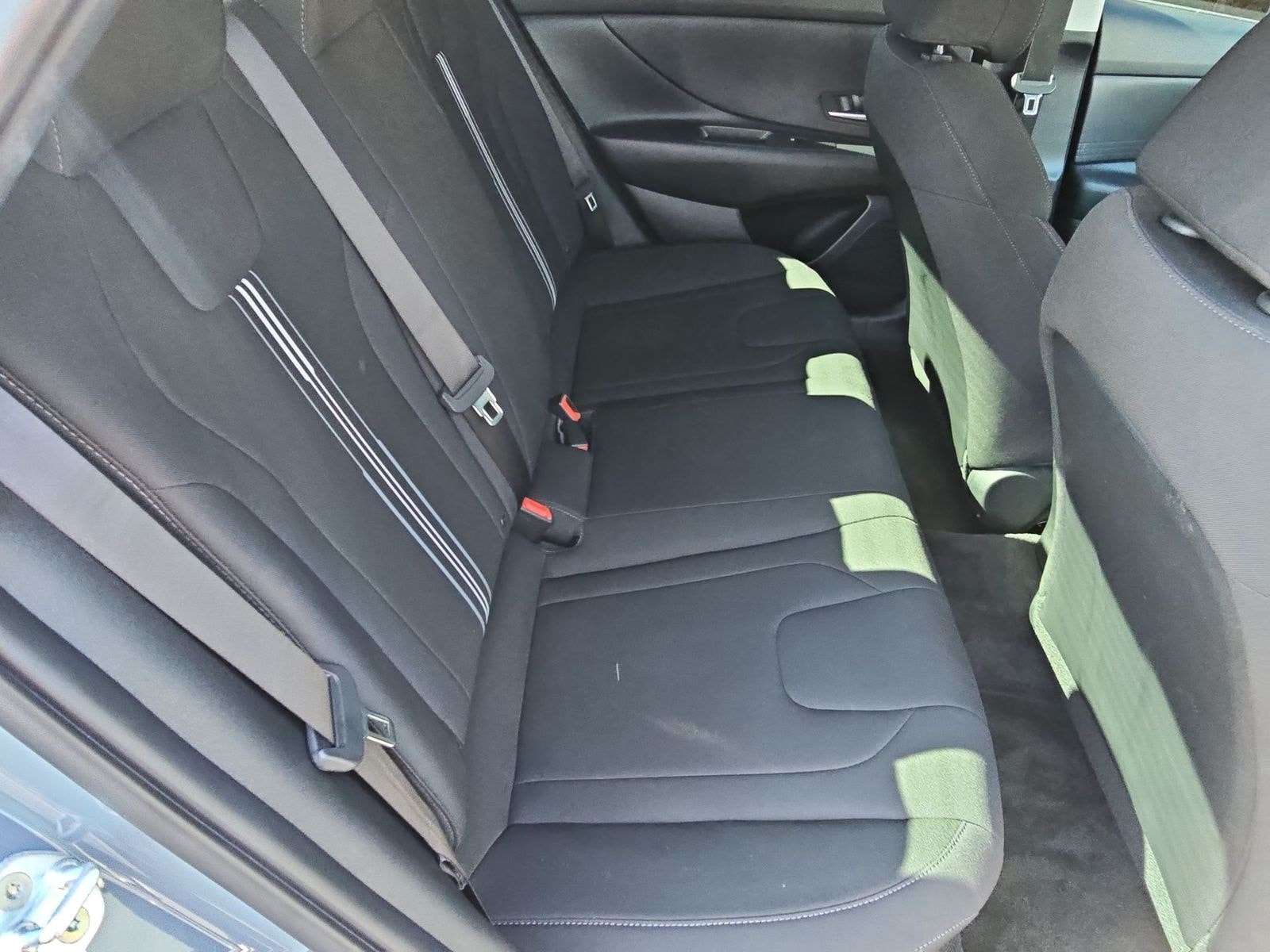2022 Hyundai Elantra SEL 18