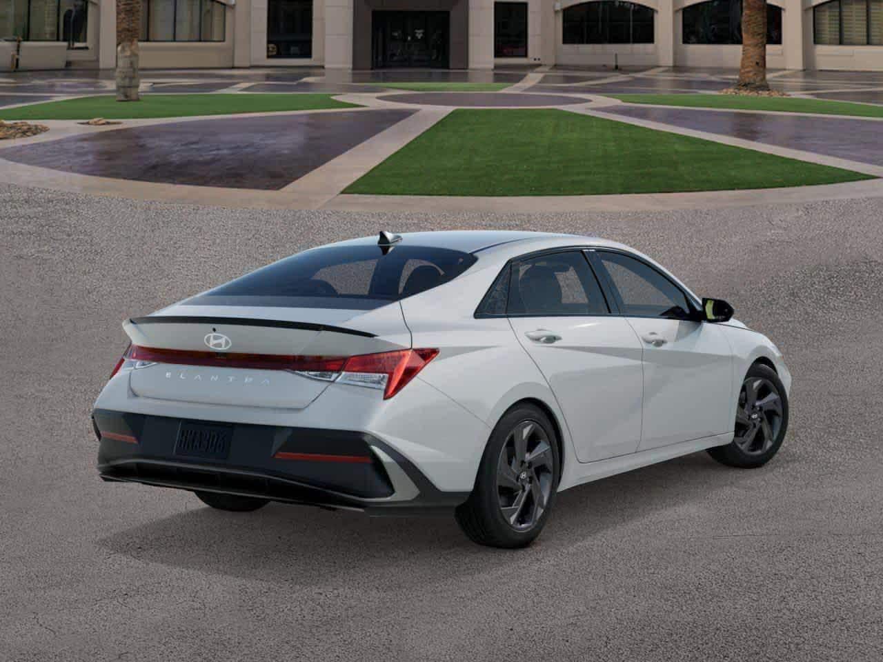 Thumbnail: 2026 Hyundai Elantra - 4