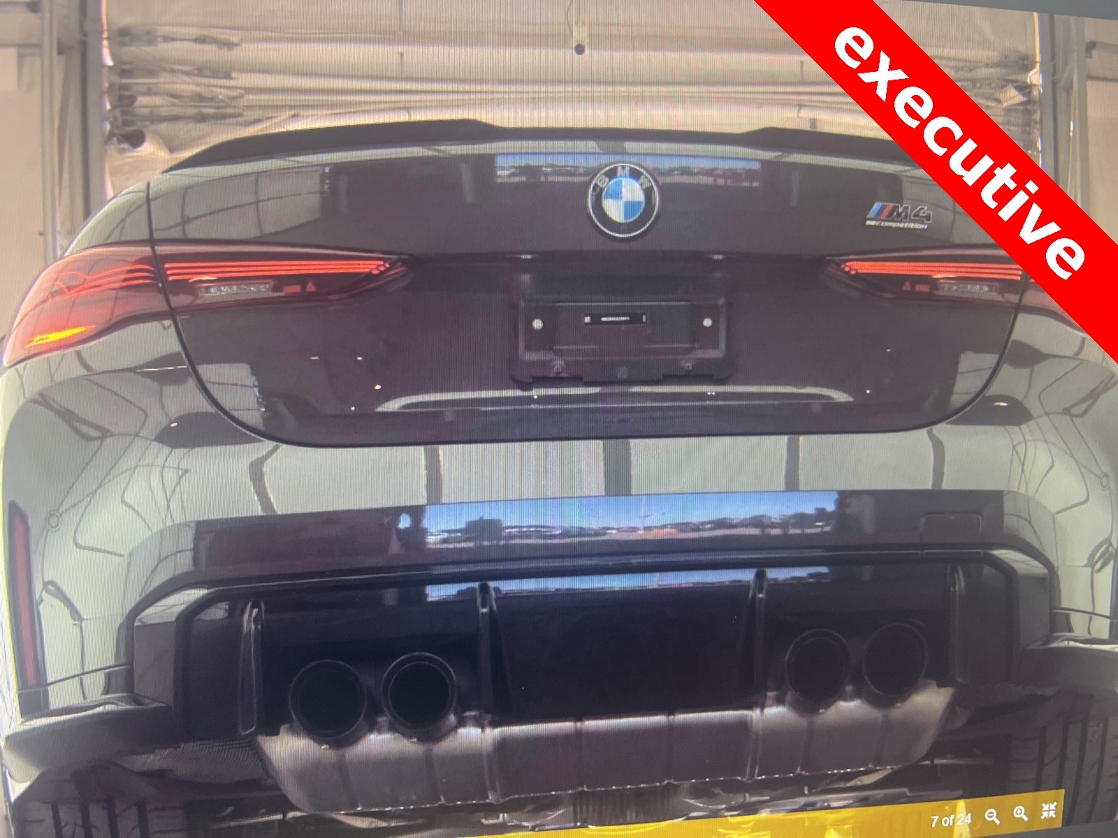 Thumbnail: 2025 BMW M4 - 6